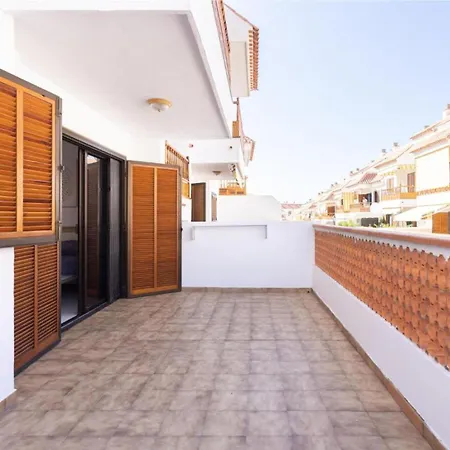 Live Playa Americas Residencial El Cardon דירה